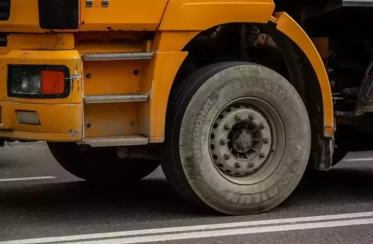 Движение грузовиков по трассе к Черному морю в Краснодарском крае ограничат с 30 апреля