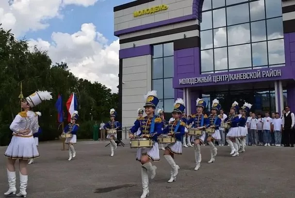 Обновленный молодежный центр открыли в станице Каневской