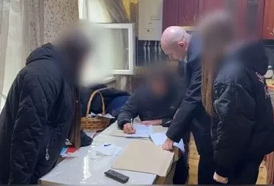 Экс-замглавы администрации Ленинградского округа обвиняется в превышении должностных полномочий  