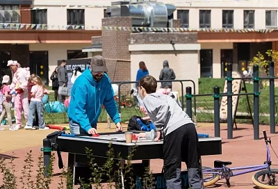 Добро пожаловать домой: DOGMA провела фестиваль для новоселов Парка Победы