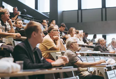 Преподаватели колледжей и вузов смогут бесплатно повысить квалификацию в сфере IT