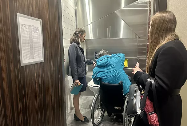 Гостеприимство без преград: ﻿в Сочи провели мониторинг отелей на доступность для маломобильных туристов