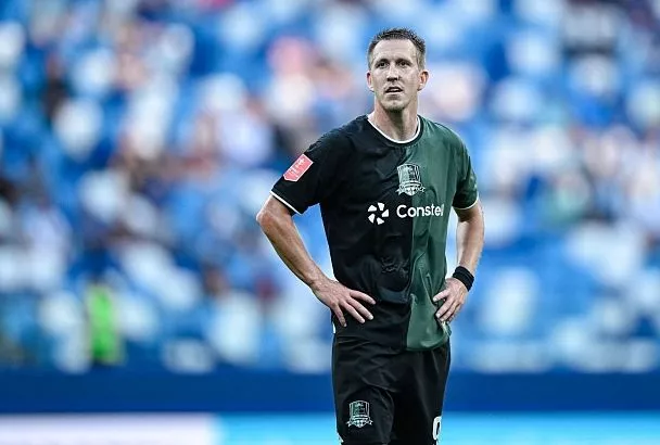 «Для него сезон закончен». Тренер «Краснодара» Мусаев – о травме Петрова 