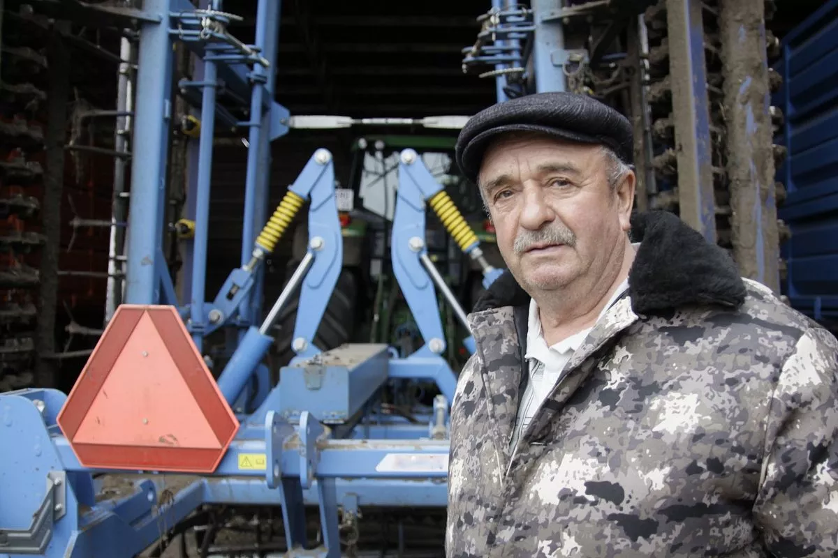 Фермер Алексей Рудица из Белоглинского района применяет новаторские методы по сохранению плодородия почвы.