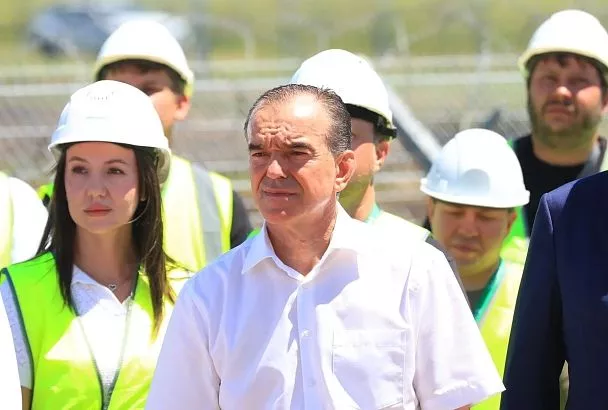 Вениамин Кондратьев призвал активнее переводить транспорт на газ