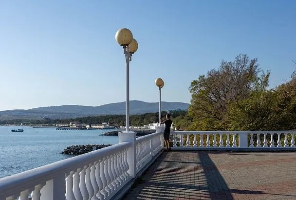 На каких курортах Краснодарского края морская вода остается теплой