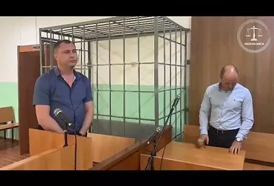 На Кубани экс-начальник районного отдела ГИБДД осужден условно за взятки от грузоперевозчиков