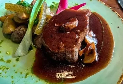 Не превращай свинину в «тряпку»: сколько надо готовить мясо, чтобы было вкусно и безопасно