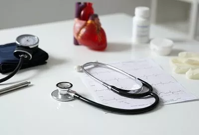 Признаки приближающегося сердечного приступа: малоизвестные симптомы