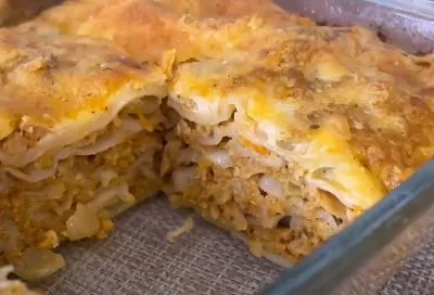 Вместо пельменей беру фарш — и через 30 минут сочный, вкусный ужин готов: получается как лазанья, но быстрее