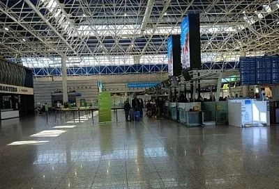 Аэропорт Сочи до конца дня обслужит почти 180 рейсов