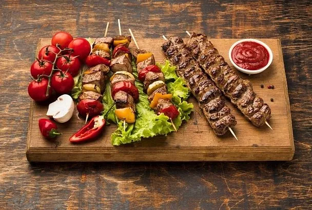 Вредные привычки на тарелке: какие продукты разрушают поджелудочную железу
