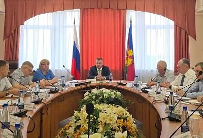 Кубанским фермерам из пострадавших от засухи районов помогут подготовиться к осенней посевной кампании