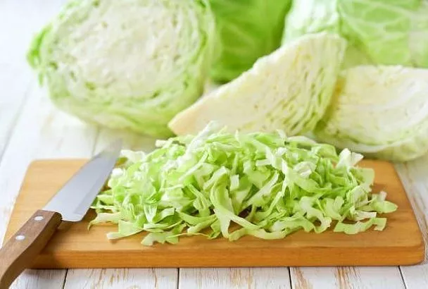 Пышный и сытный манник с капустой на ужин – без лишнего жира и муки