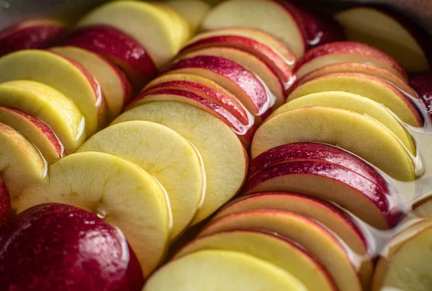 Яблочное пюре без сахара на зиму: рецепт, который подходит даже малышам