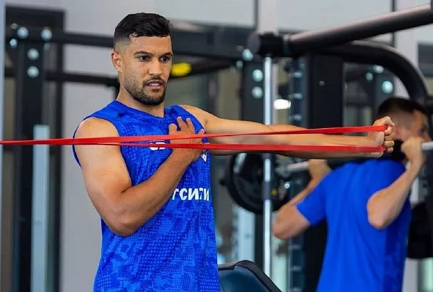 В «Сочи» опровергли информацию об отказе Аттията-Аллаха возвращаться в клуб