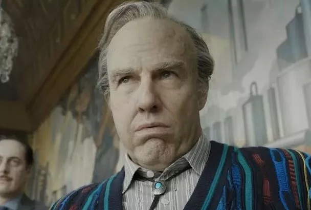 Том Круз в неожиданном амплуа: Warner Bros. показала трейлер черной комедии «Диггер»