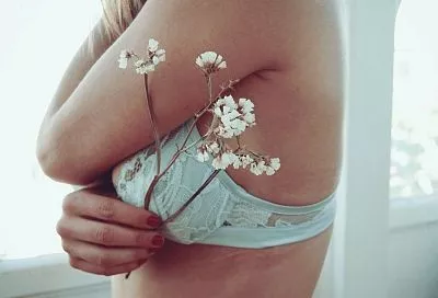 Греться надо правильно: эти простые, но эффективные способы помогут каждому устранить сильную сухость кожи