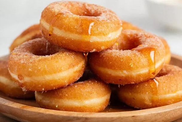 Бабушкины пончики на сметане: воздушные, как детские воспоминания