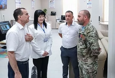 Губернатор Вениамин Кондратьев посетил краевое отделение фонда «Защитники Отечества» 