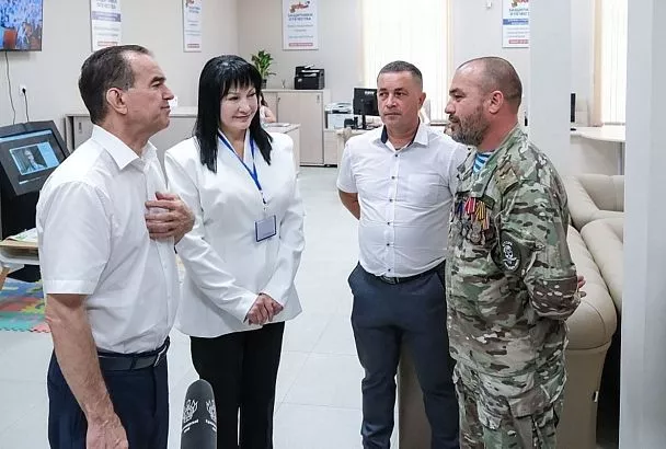Губернатор Вениамин Кондратьев посетил краевое отделение фонда «Защитники Отечества» 
