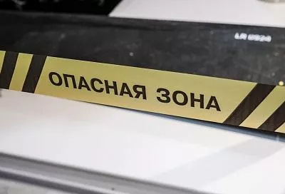 Обломки БПЛА упали на автобус с пассажирами в Севастополе: есть погибшие и пострадавшие