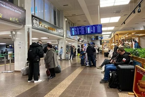 Что известно о ситуации в аэропорту Краснодара после снятия временных ограничений