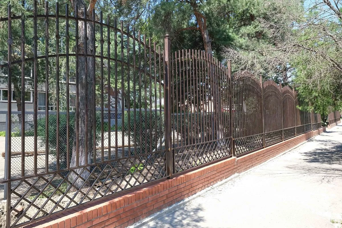 Деньги на ремонт школ по решению губернатора выделяются из краевого бюджета, Деньги на ремонт школ по решению губернатора выделяются из краевого бюджета,