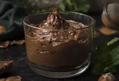 Готовлю шоколадный мусс за 20 минут вместо кафе: лучший десерт без выпечки и лишних трат