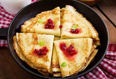 Врачи рассказали, сколько блинов можно съесть на Масленицу
