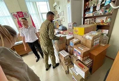 Кубанское казачье войско отправило за две недели в зону СВО около 100 тонн гуманитарной помощи