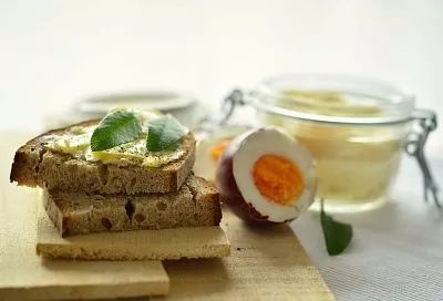 Пойдет и на завтрак, и на обед. Нежнейший паштет из куриной печени