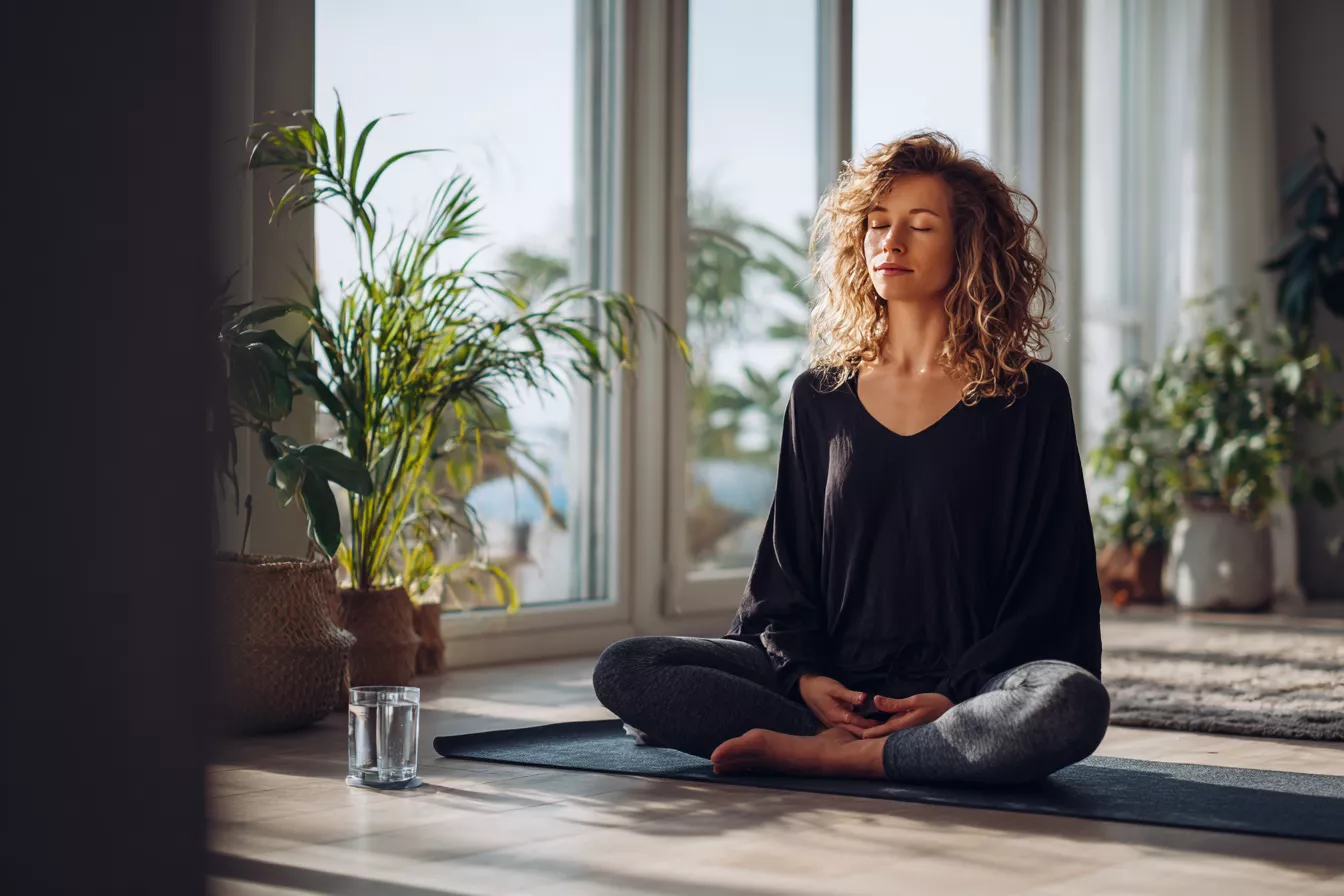 Как снизить кортизол без таблеток: 10 простых правил для спокойствия и здоровья