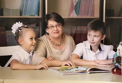 От звонка до звонка: будни учителя и завуча