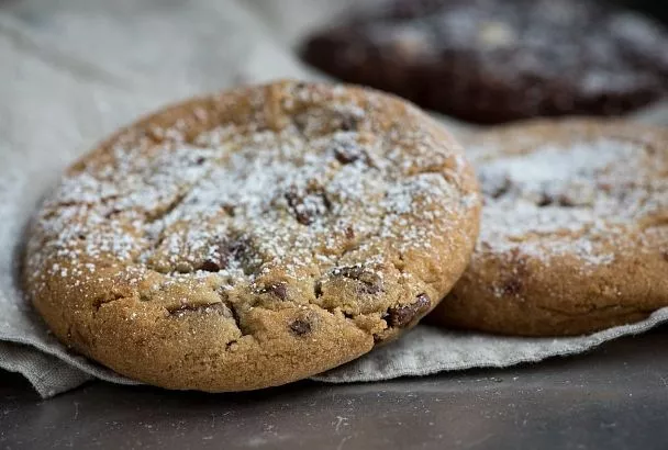 Ни грамма муки и сахара, но получается невероятно вкусно! Домашнее овсяное печенье с курагой