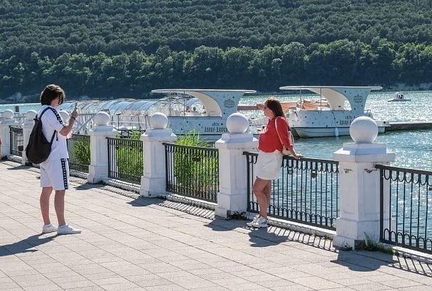 В межсезонье в Краснодарском крае будут принимать гостей более 8 тысяч средств размещения