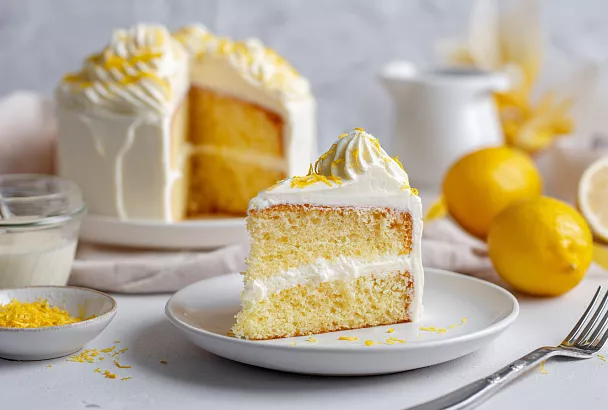 Лимончелло: нежный торт с лимонной свежестью, который тает во рту
