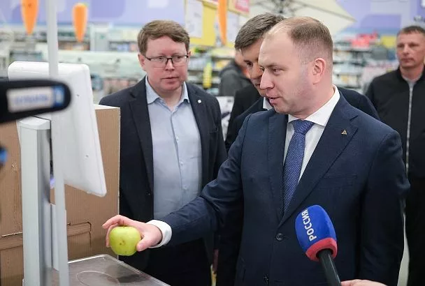 Роман Чекушов посетил крупные торгово-промышленные площадки Краснодарского края