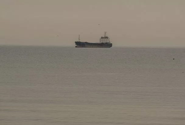 Обнаружен атакованный БПЛА в акватории Азовского моря сухогруз: его отбуксировали в Краснодарский край