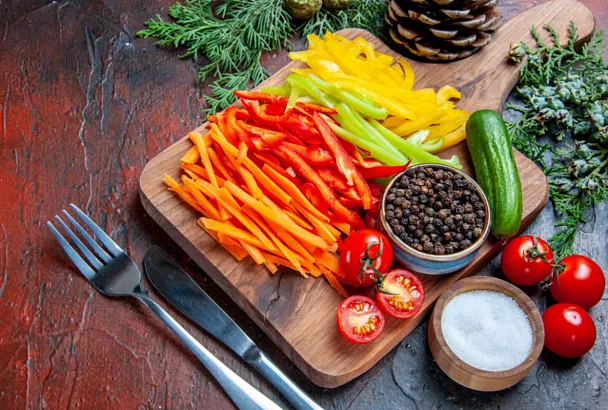 Россияне стали чаще экономить на еде и внимательнее выбирать продукты