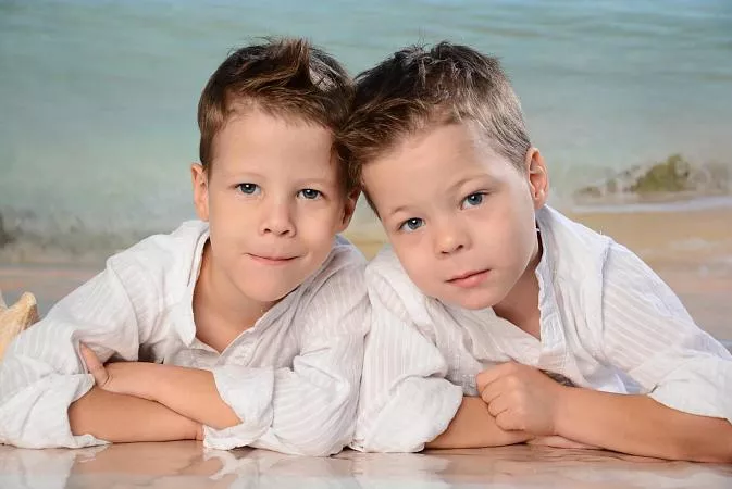 Александр и Владимир Аскольские 