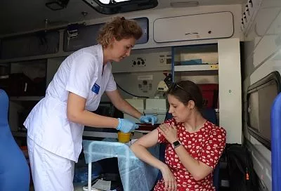 Евгений Наумов: «Традиционно стартовала сезонная вакцинация против гриппа»