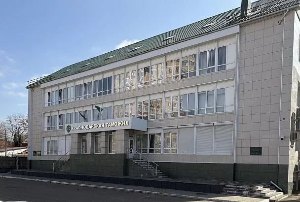 В преддверии выезда в паломничество и отпускного сезона Краснодарская таможня напомнила об основных правилах 