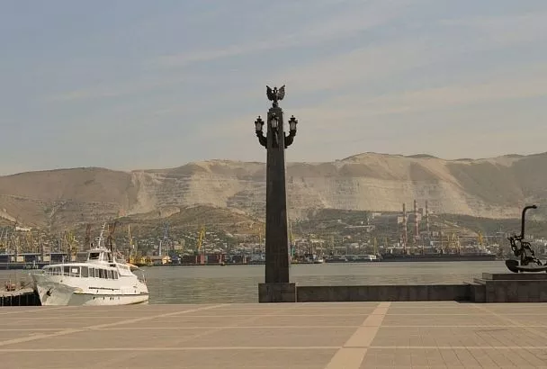 В Новороссийске введен режим повышенной готовности из-за надвигающейся непогоды