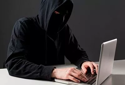 Пасхальный фишинг: как мошенники используют праздничные открытки для кражи данных