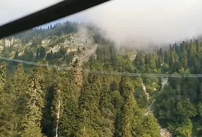 Спасатели пятый день ищут пропавшего в горах Сочи мужчину