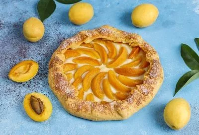 Готовьте сами, готовьте с детьми - пирог с персиками из песочного теста
