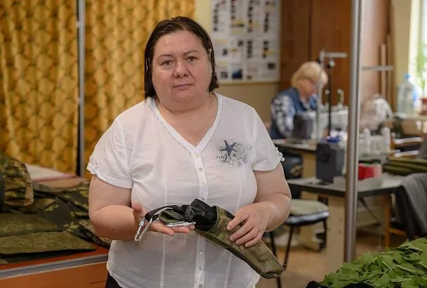 Каждым стежком приближаем Победу