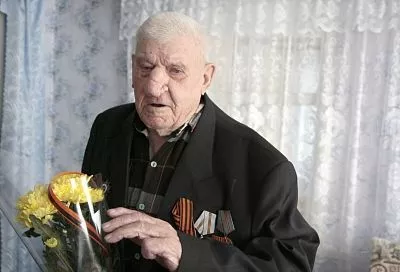 Брал Берлин и освобождал Прагу: эпопея фронтовика Алексея Мишина