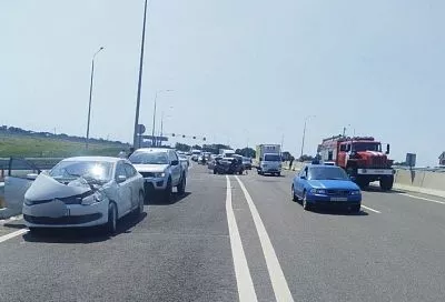Три человека погибли в массовом ДТП на трассе в Краснодарском крае